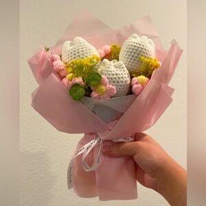 Crochet Pink Flower Bouquet